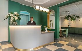 Salus Smart & Chic Hotel